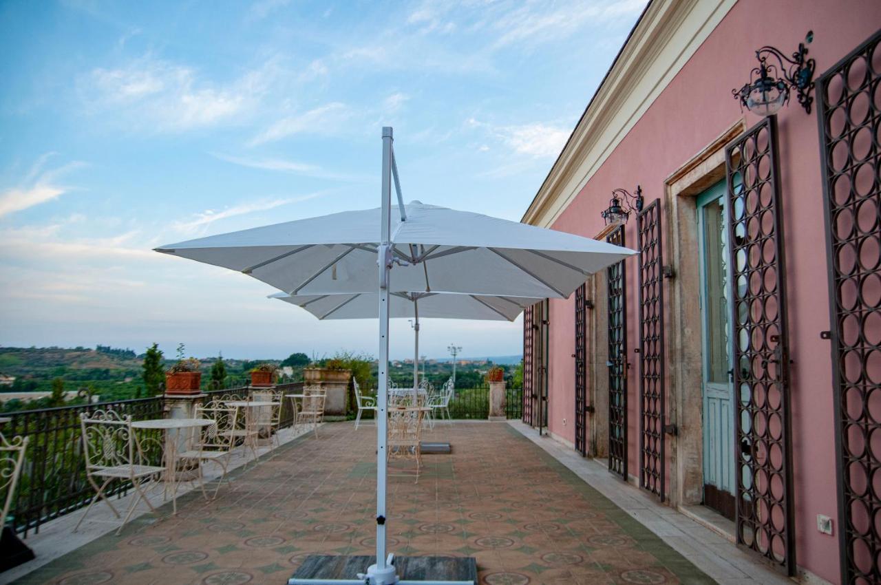 Antico Borgo Etneo Country Hotel كالاتابيانو المظهر الخارجي الصورة