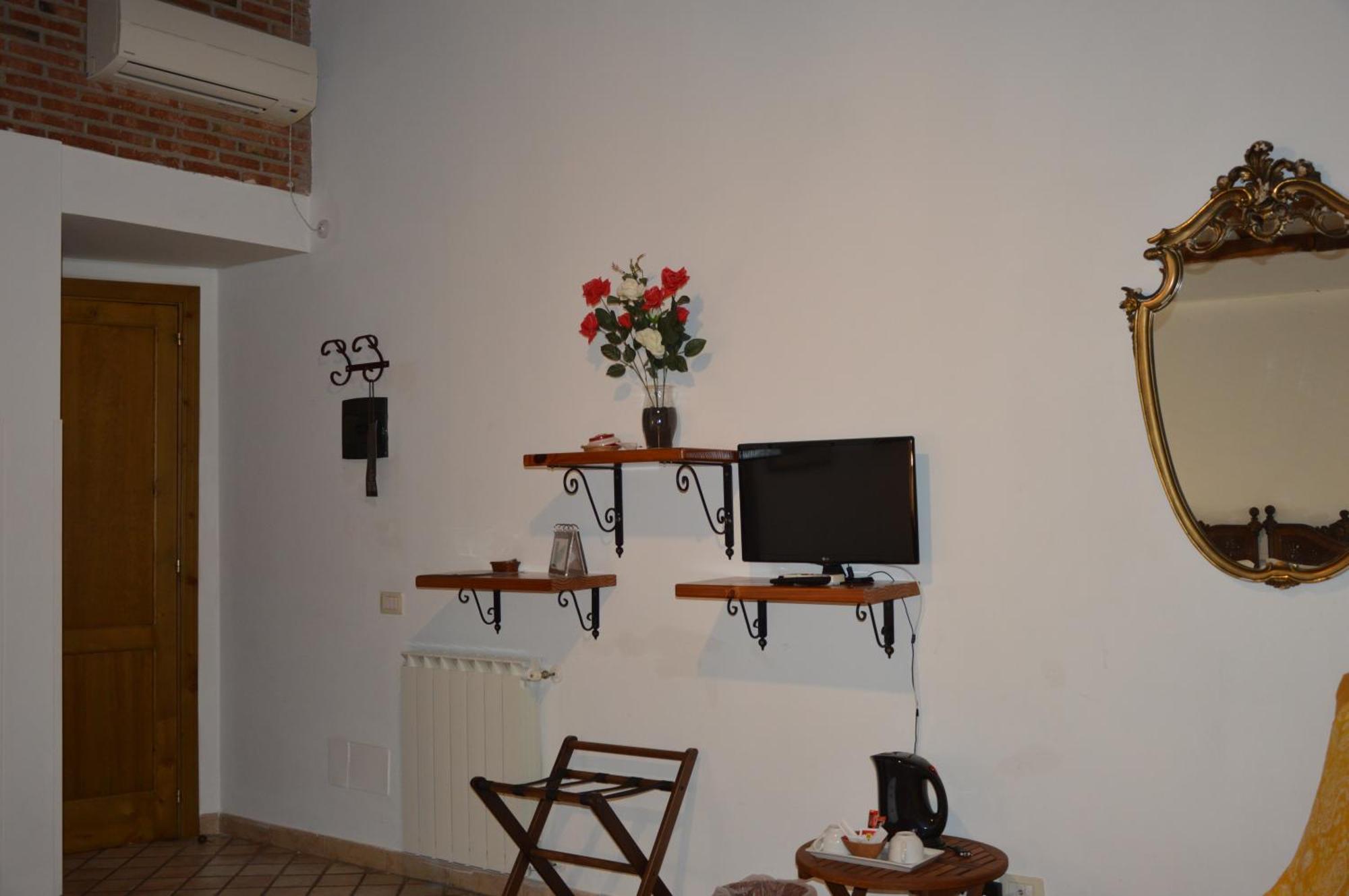 Antico Borgo Etneo Country Hotel كالاتابيانو المظهر الخارجي الصورة